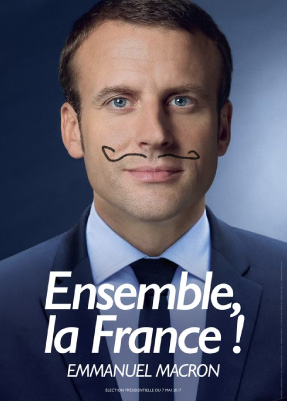 Portrait d'Emmanuel Macron avec une moustache dessinée, détournant son affiche de campagne présidentielle « Ensemble, la France ! ».
